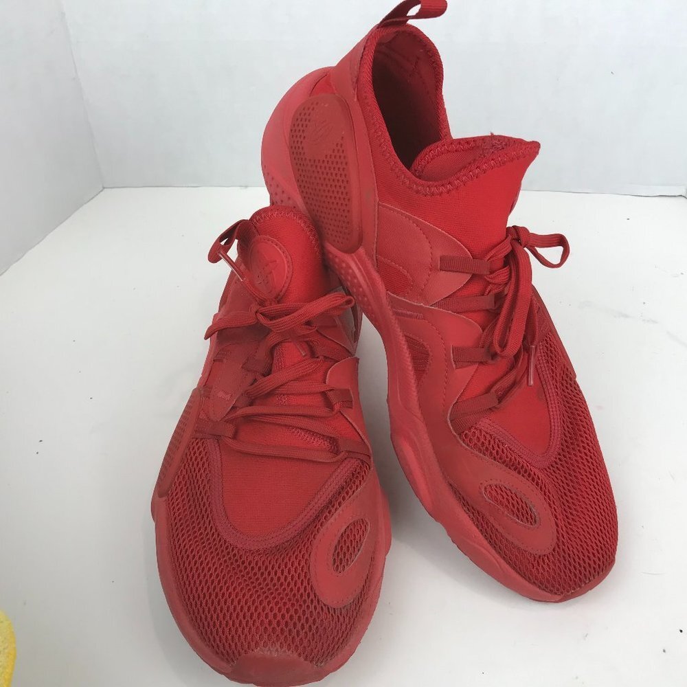 Nike T.I.N.F.L. Red Huarache sneaker US 10